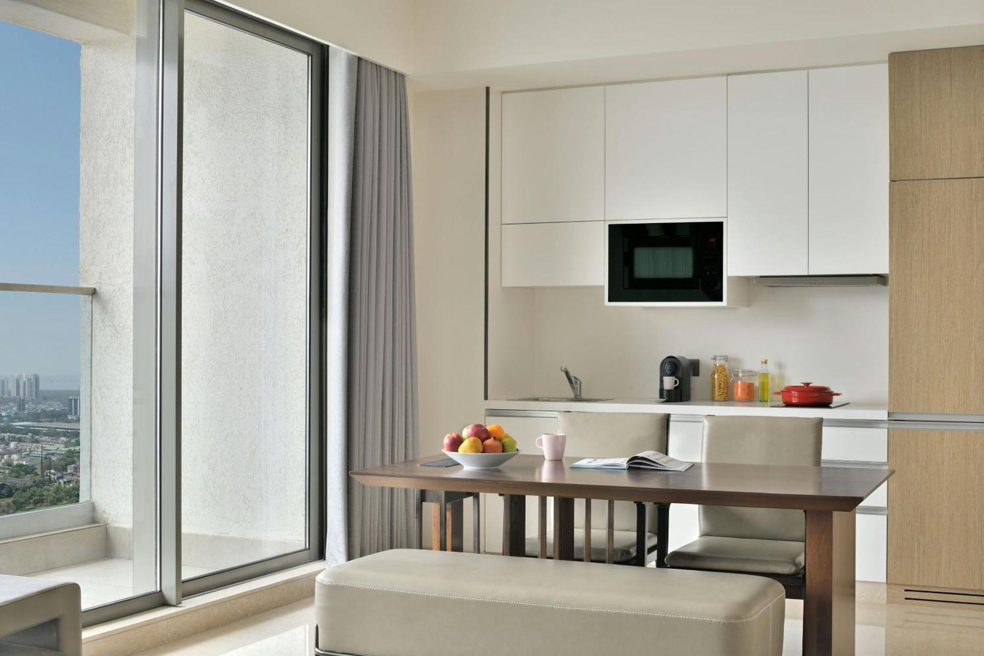 Marriott Executive Apartments Navi Mumbai Exterior photo
